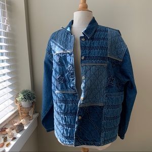 • vintage denim jacket w/ embroidered detail •